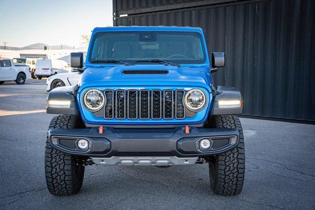 2025 Jeep Gladiator GLADIATOR MOJAVE 4X4