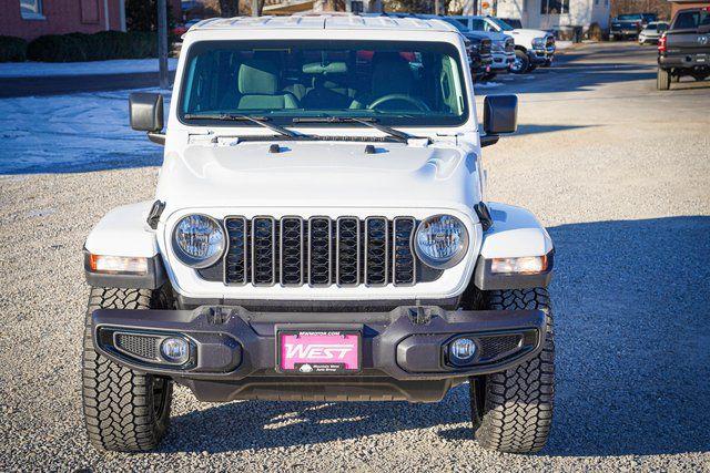2025 Jeep Gladiator GLADIATOR NIGHTHAWK 4X4