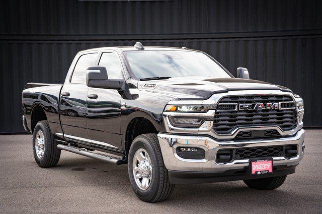 2025 RAM Ram 2500 RAM 2500 TRADESMAN CREW CAB 4X4 64 BOX