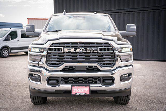 2025 RAM Ram 2500 RAM 2500 TRADESMAN CREW CAB 4X4 64 BOX