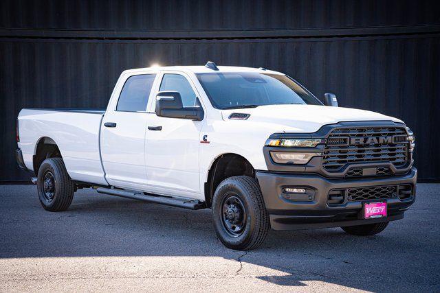 2025 RAM Ram 2500 RAM 2500 TRADESMAN CREW CAB 4X4 8 BOX