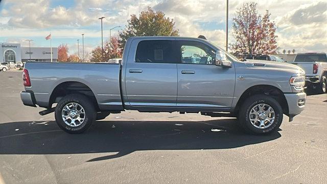 2024 RAM 2500 Laramie Crew Cab 4x4 64 Box