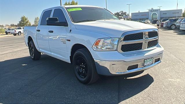 2019 RAM 1500 Classic Tradesman Crew Cab 4x2 57 Box 2019 RAM 1500 Classic Tradesman Crew Cab 4x2 57 Box