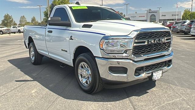 2022 RAM 2500 Tradesman Regular Cab 4x2 8 Box 2022 RAM 2500 Tradesman Regular Cab 4x2 8 Box
