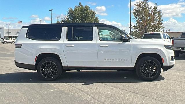 2024 Wagoneer Grand Wagoneer L Series II 2024 Wagoneer Grand Wagoneer L Series II