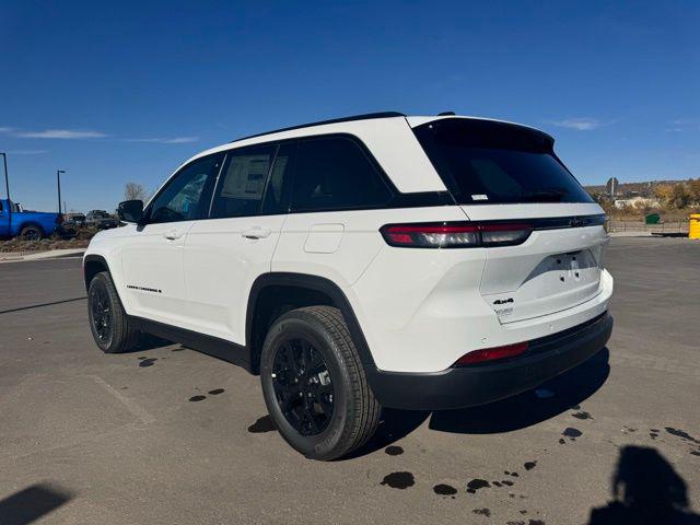 2025 Jeep Grand Cherokee GRAND CHEROKEE ALTITUDE 4X4