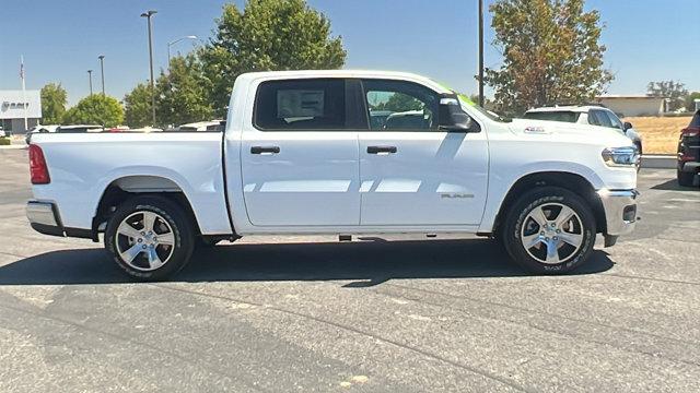 2026 RAM Ram 1500 RAM 1500 TRADESMAN CREW CAB 4X4 57 BOX