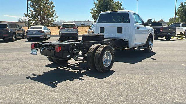 2026 RAM Ram 3500 Chassis Cab RAM 3500 TRADESMAN CHASSIS REGULAR CAB 4X4 84 CA
