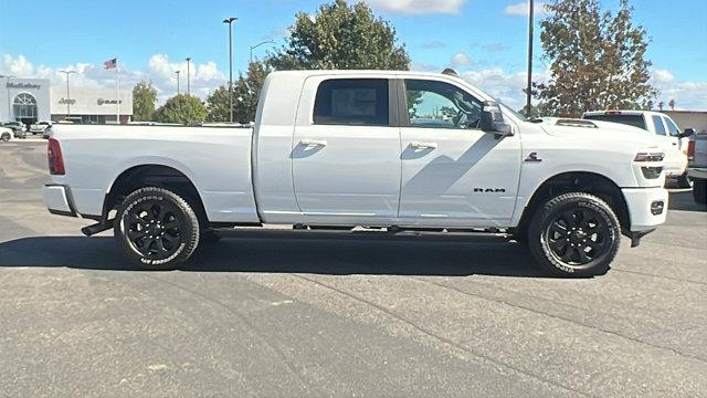 2026 RAM Ram 3500 RAM 3500 LARAMIE MEGA CAB 4X4 64 BOX 2026 RAM Ram 3500 RAM 3500 LARAMIE MEGA CAB 4X4 64 BOX