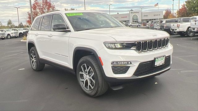 2025 Jeep Grand Cherokee GRAND CHEROKEE LIMITED 4X4