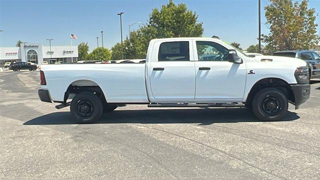 2025 RAM Ram 2500 RAM 2500 TRADESMAN CREW CAB 4X4 8 BOX