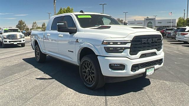 2025 RAM Ram 2500 RAM 2500 LIMITED MEGA CAB 4X4 64 BOX