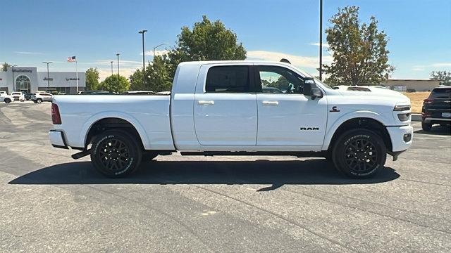 2025 RAM Ram 2500 RAM 2500 LIMITED MEGA CAB 4X4 64 BOX