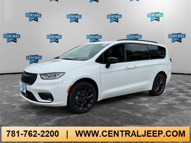 2026 Chrysler Pacifica PACIFICA LIMITED AWD