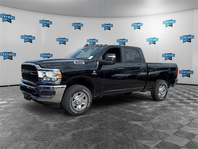 2024 RAM Ram 3500 RAM 3500 TRADESMAN CREW CAB 4X4 64 BOX