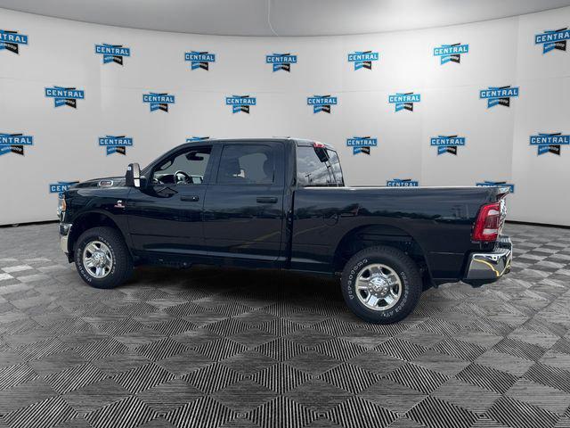 2024 RAM Ram 3500 RAM 3500 TRADESMAN CREW CAB 4X4 64 BOX