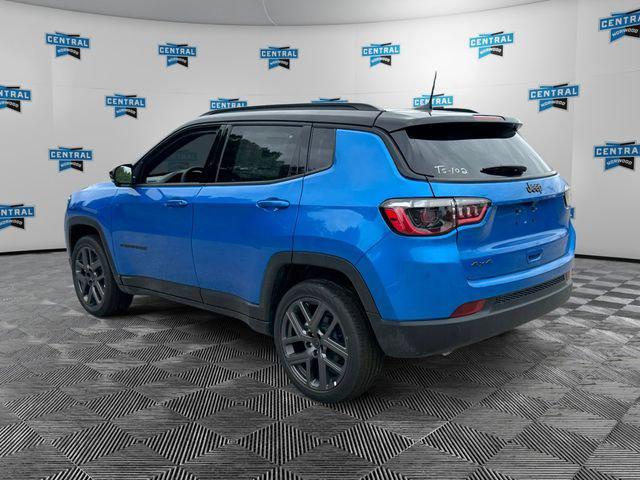 2025 Jeep Compass COMPASS LIMITED 4X4