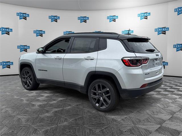 2025 Jeep Compass COMPASS LIMITED 4X4