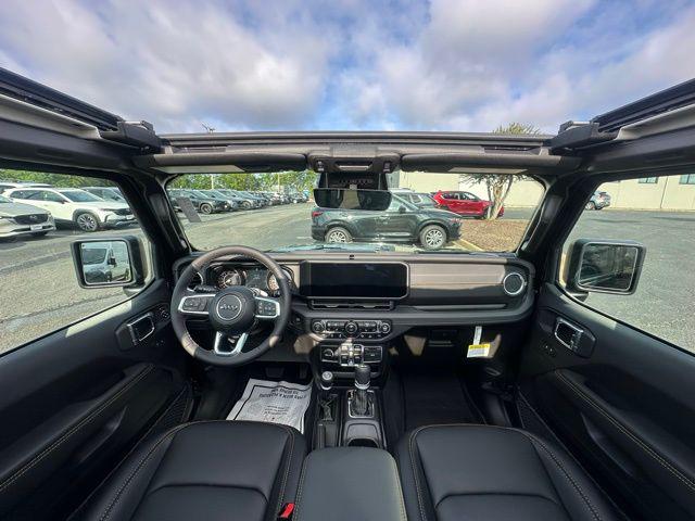 2025 Jeep Wrangler WRANGLER 4-DOOR SAHARA 2025 Jeep Wrangler WRANGLER 4-DOOR SAHARA