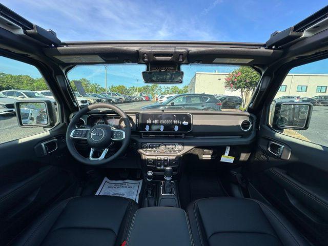 2025 Jeep Wrangler WRANGLER 4-DOOR SAHARA 2025 Jeep Wrangler WRANGLER 4-DOOR SAHARA