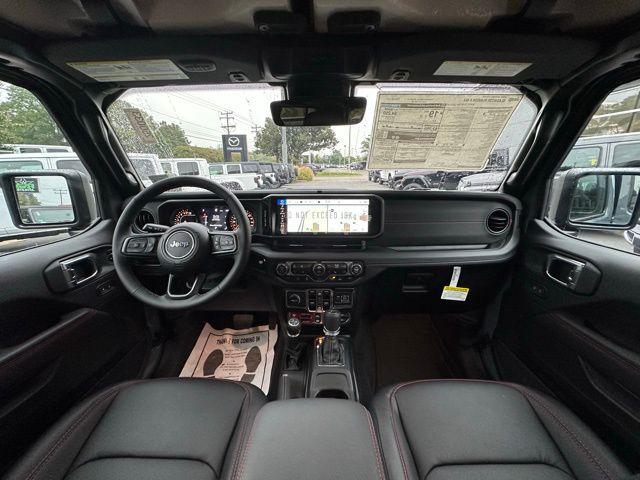 2025 Jeep Gladiator GLADIATOR RUBICON X 4X4