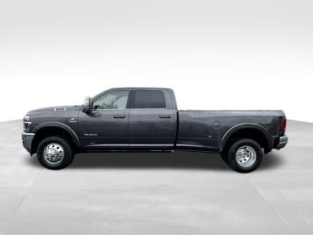2026 RAM Ram 3500 RAM 3500 LIMITED LONGHORN CREW CAB 4X4 8 BOX