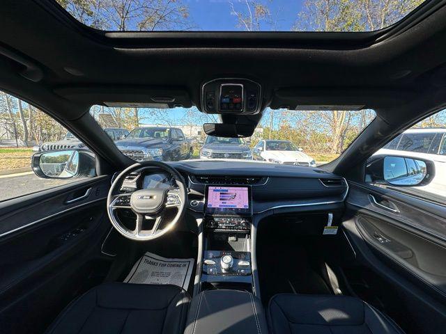 2025 Jeep Grand Cherokee GRAND CHEROKEE L OVERLAND 4X4 2025 Jeep Grand Cherokee GRAND CHEROKEE L OVERLAND 4X4