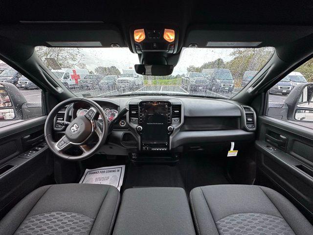 2026 RAM Ram 3500 RAM 3500 TRADESMAN CREW CAB 4X2 8 BOX 2026 RAM Ram 3500 RAM 3500 TRADESMAN CREW CAB 4X2 8 BOX