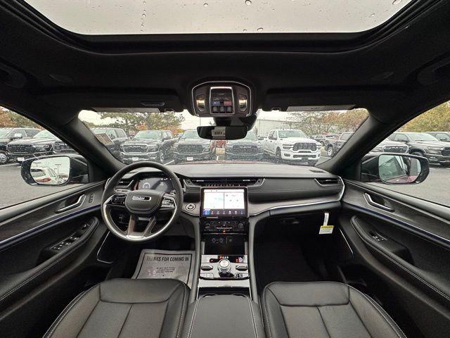 2025 Jeep Grand Cherokee GRAND CHEROKEE OVERLAND 4X4 2025 Jeep Grand Cherokee GRAND CHEROKEE OVERLAND 4X4