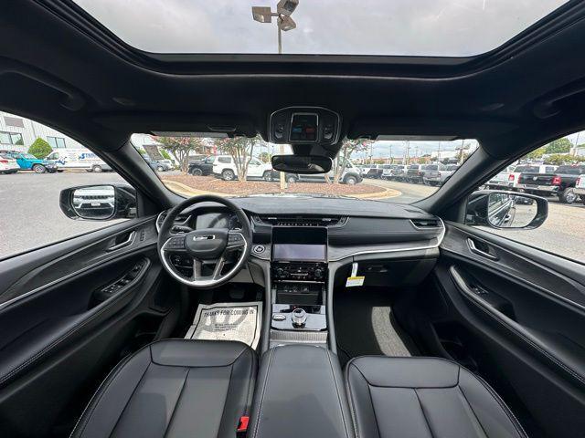 2025 Jeep Grand Cherokee GRAND CHEROKEE LIMITED 4X4 2025 Jeep Grand Cherokee GRAND CHEROKEE LIMITED 4X4