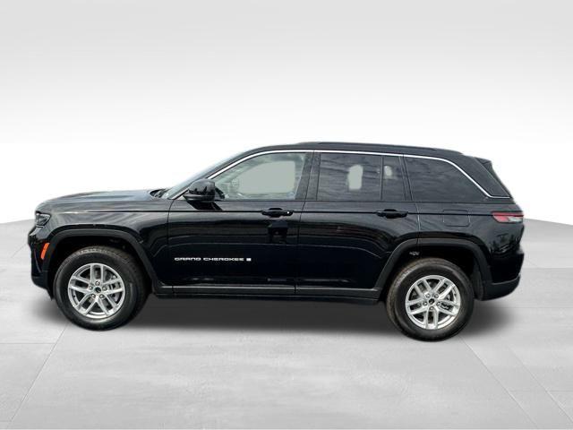 2025 Jeep Grand Cherokee GRAND CHEROKEE LAREDO X 4X4 2025 Jeep Grand Cherokee GRAND CHEROKEE LAREDO X 4X4