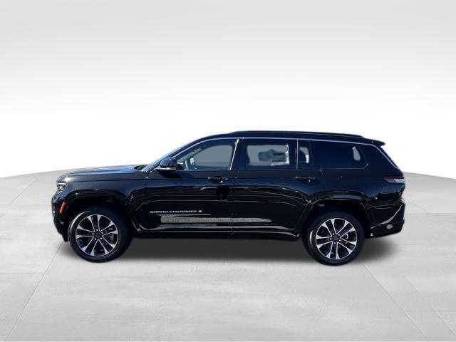 2025 Jeep Grand Cherokee GRAND CHEROKEE L OVERLAND 4X4