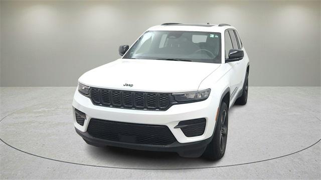 2023 Jeep Grand Cherokee Altitude 4x4