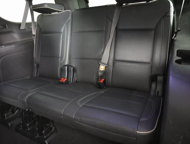 2023 Chevrolet Suburban 2WD Premier