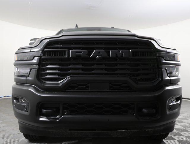 2025 RAM 2500 Tradesman Crew Cab 4x4 8 Box