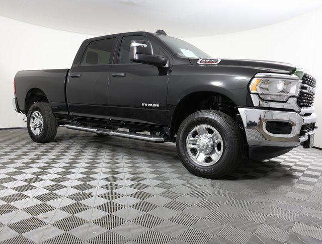 2024 RAM 2500 Big Horn Crew Cab 4x4 64 Box