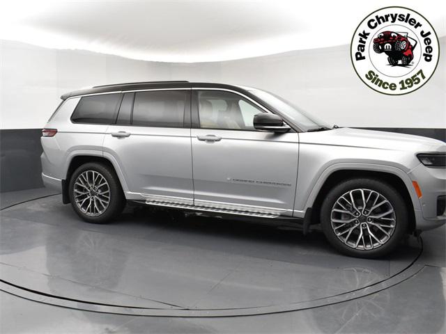 2023 Jeep Grand Cherokee L Summit Reserve 4x4 2023 Jeep Grand Cherokee L Summit Reserve 4x4