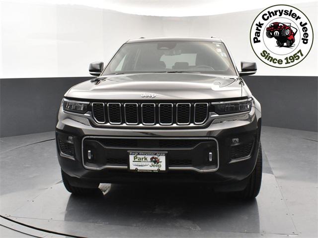 2022 Jeep Grand Cherokee Overland 4x4 2022 Jeep Grand Cherokee Overland 4x4