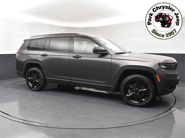 2022 Jeep Grand Cherokee L Altitude 4x4 2022 Jeep Grand Cherokee L Altitude 4x4