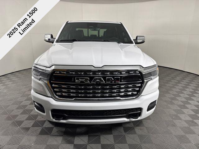 2025 RAM Ram 1500 RAM 1500 LIMITED CREW CAB 4X4 64 BOX