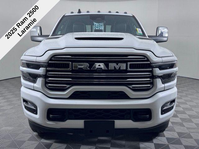 2025 RAM Ram 2500 RAM 2500 LARAMIE MEGA CAB 4X4 64 BOX