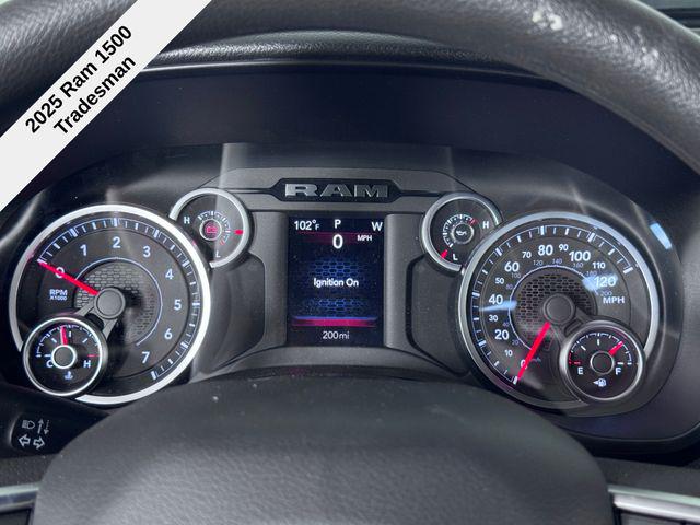 2025 RAM Ram 1500 RAM 1500 TRADESMAN CREW CAB 4X2 57 BOX 2025 RAM Ram 1500 RAM 1500 TRADESMAN CREW CAB 4X2 57 BOX