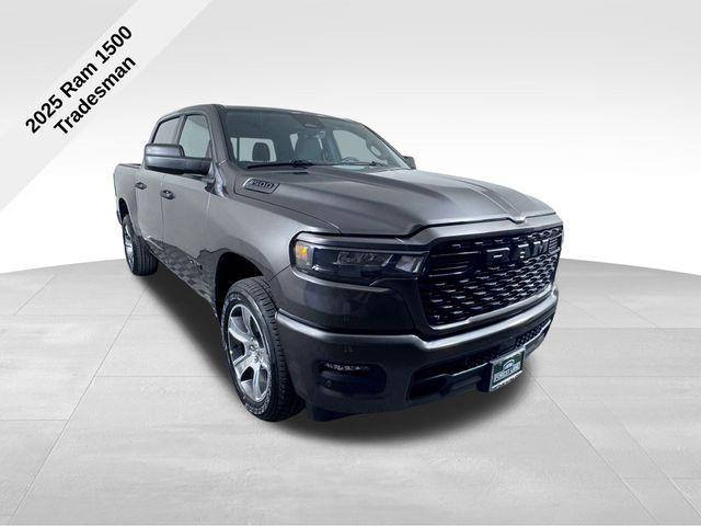 2025 RAM Ram 1500 RAM 1500 TRADESMAN CREW CAB 4X2 57 BOX 2025 RAM Ram 1500 RAM 1500 TRADESMAN CREW CAB 4X2 57 BOX