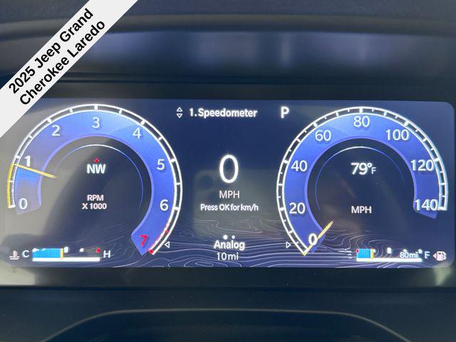 2025 Jeep Grand Cherokee GRAND CHEROKEE ALTITUDE X 4X2
