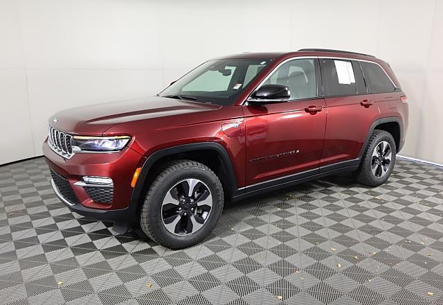 2024 Jeep Grand Cherokee 4xe BASE