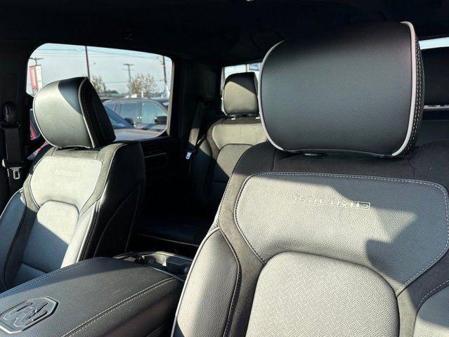 2025 RAM Ram 1500 RAM 1500 LARAMIE CREW CAB 4X2 57 BOX 2025 RAM Ram 1500 RAM 1500 LARAMIE CREW CAB 4X2 57 BOX