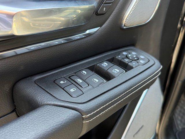 2025 RAM Ram 1500 RAM 1500 LARAMIE CREW CAB 4X2 57 BOX