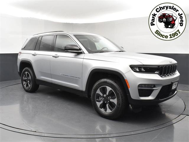 2025 Jeep Grand Cherokee 4xe GRAND CHEROKEE 4xe 2025 Jeep Grand Cherokee 4xe GRAND CHEROKEE 4xe
