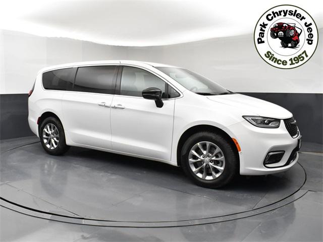 2026 Chrysler Pacifica PACIFICA SELECT AWD 2026 Chrysler Pacifica PACIFICA SELECT AWD