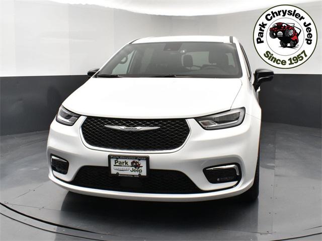 2026 Chrysler Pacifica PACIFICA SELECT AWD 2026 Chrysler Pacifica PACIFICA SELECT AWD